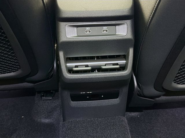 2026 Audi Q3 S line quattro - 22992441 - 27