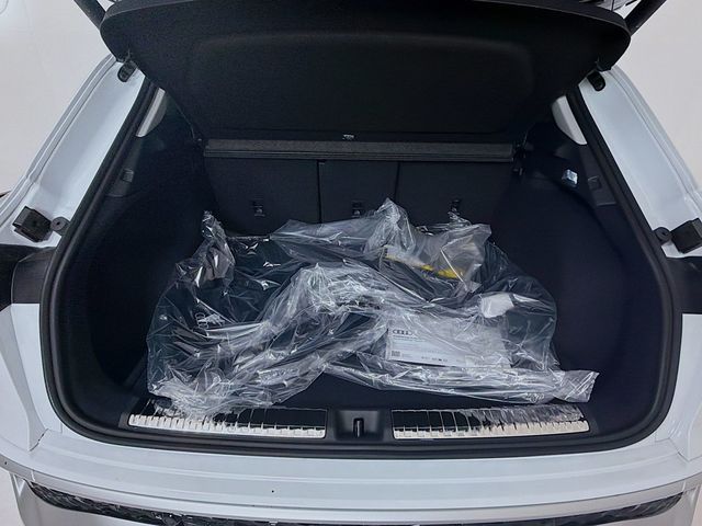 2026 Audi Q3 S line quattro - 22996209 - 27