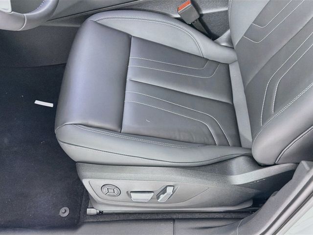 2026 Audi Q3 S line quattro - 23057552 - 17