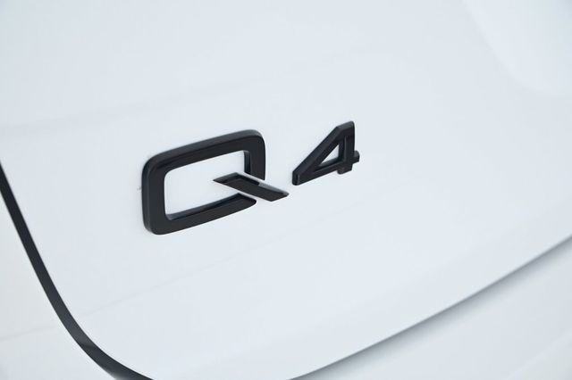 2026 Audi Q4 e-tron Premium Plus 55 quattro - 22915876 - 22