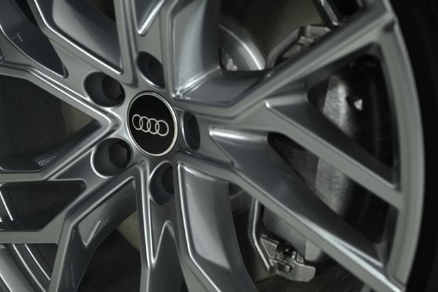 2026 Audi Q4 e-tron Premium Plus 55 quattro Sportback - 22920758 - 18