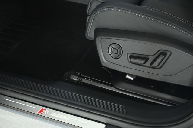 2026 Audi Q4 e-tron Premium Plus 55 quattro Sportback - 22920758 - 19