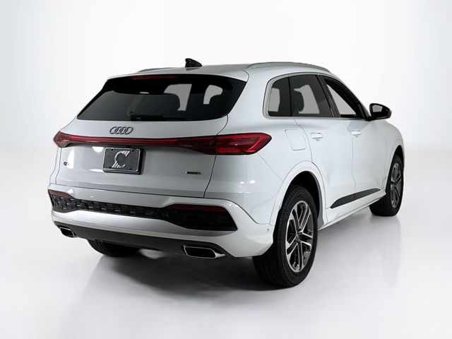 2026 Audi Q5 Premium 2.0 TFSI quattro - 23017723 - 4