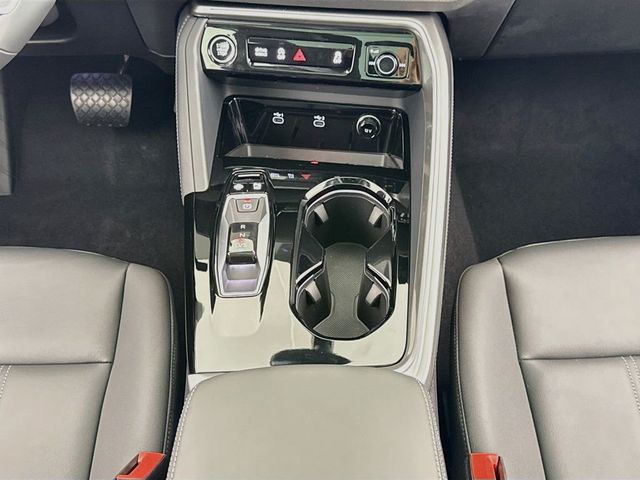 2026 Audi Q5 Premium 2.0 TFSI quattro - 23050613 - 12