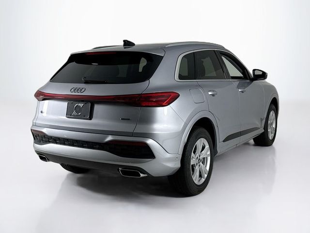 2026 Audi Q5 Premium 2.0 TFSI quattro - 23050613 - 4