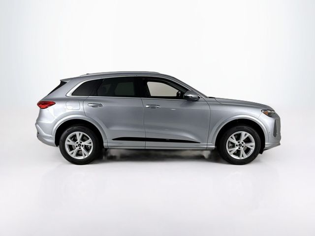 2026 Audi Q5 Premium 2.0 TFSI quattro - 23051719 - 5