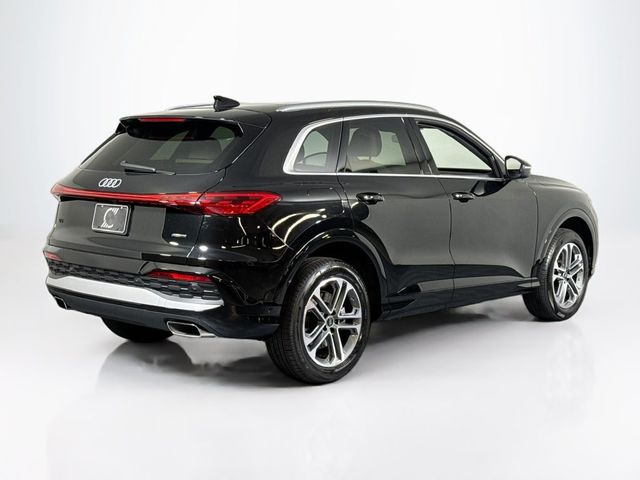 2026 Audi Q5 Premium 2.0 TFSI quattro - 23070125 - 4