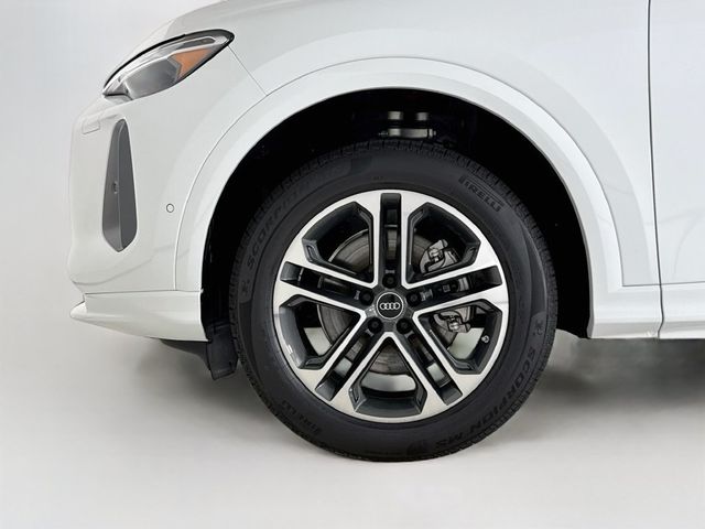 2026 Audi Q5 Premium 2.0 TFSI quattro - 23081900 - 24
