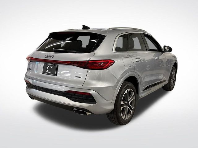 2026 Audi Q5 Premium 2.0 TFSI quattro - 23051705 - 4