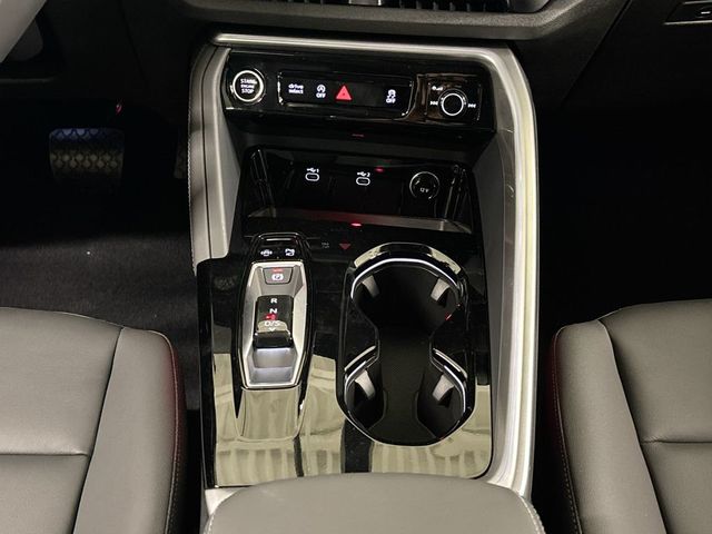 2026 Audi Q5 Premium 2.0 TFSI quattro - 23062173 - 12