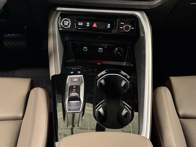 2026 Audi Q5 Premium Plus 2.0 TFSI quattro - 23063013 - 12
