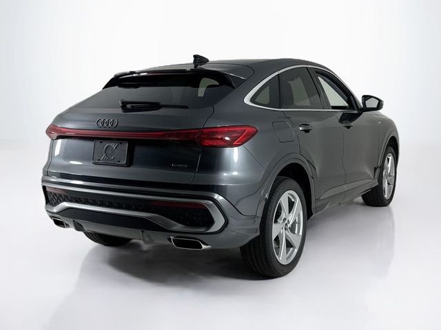 2026 Audi Q5 Sportback Premium Plus 2.0 TFSI quattro - 23050645 - 4