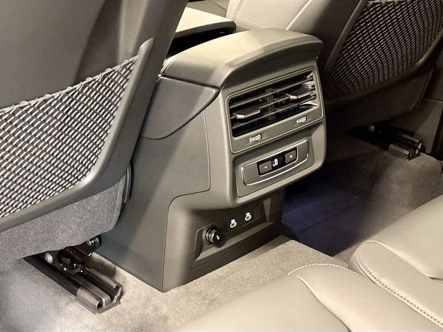 2026 Audi Q7 45 Premium - 23070078 - 16