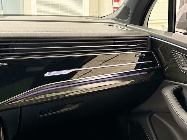 2026 Audi Q7 55 Premium Plus - 23070279 - 19