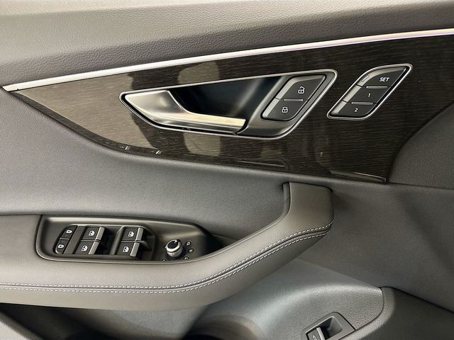 2026 Audi Q7 55 Premium Plus - 23073272 - 18