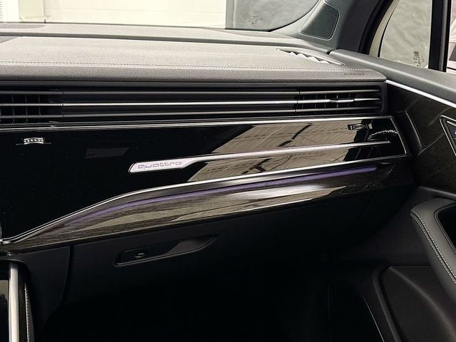 2026 Audi Q7 55 Premium Plus - 23073272 - 19