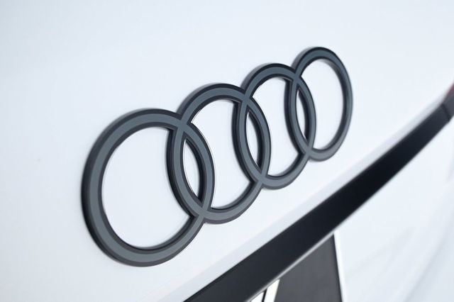 2026 Audi Q7 Premium Plus 55 quattro *Ltd Avail* - 22987021 - 18