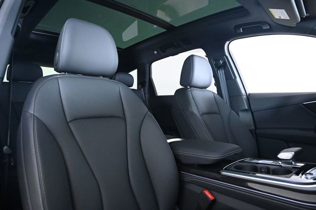 2026 Audi Q7 Premium Plus 55 quattro *Ltd Avail* - 22987636 - 14
