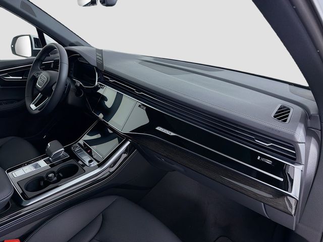 2026 Audi Q7 Premium Plus 55 TFSI quattro - 22985893 - 32