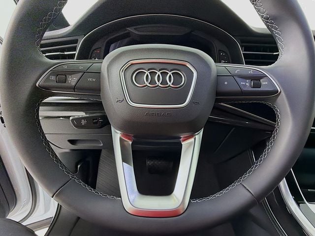 2026 Audi Q7 Premium Plus 55 TFSI quattro - 23040959 - 10