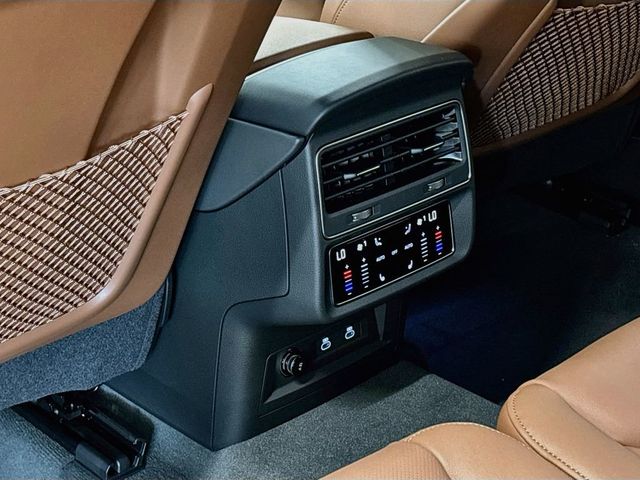 2026 Audi Q7 S line Premium Plus 55 quattro - 23063057 - 16