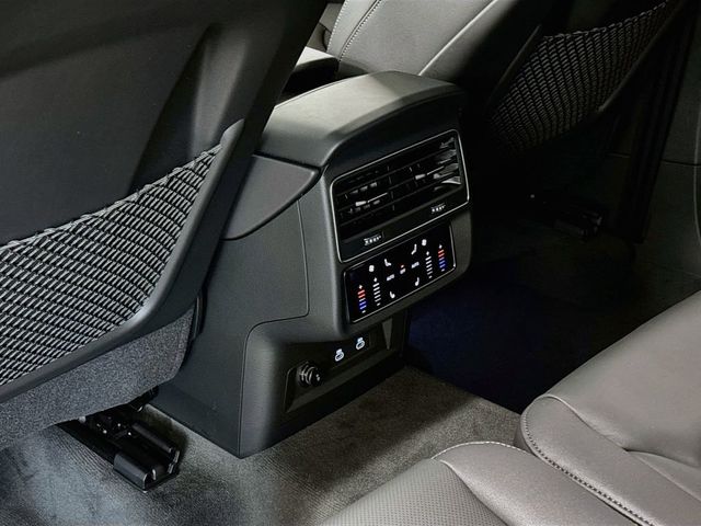 2026 Audi Q7 S line Premium Plus 55 quattro - 23063058 - 16