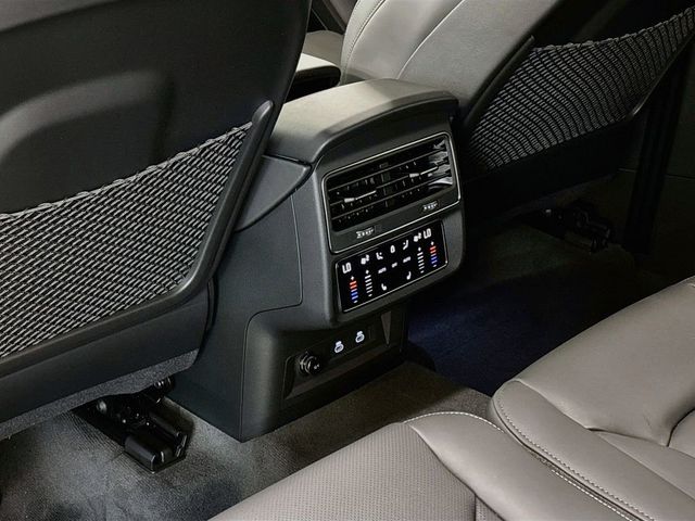 2026 Audi Q7 S line Prestige 55 quattro - 23062160 - 16