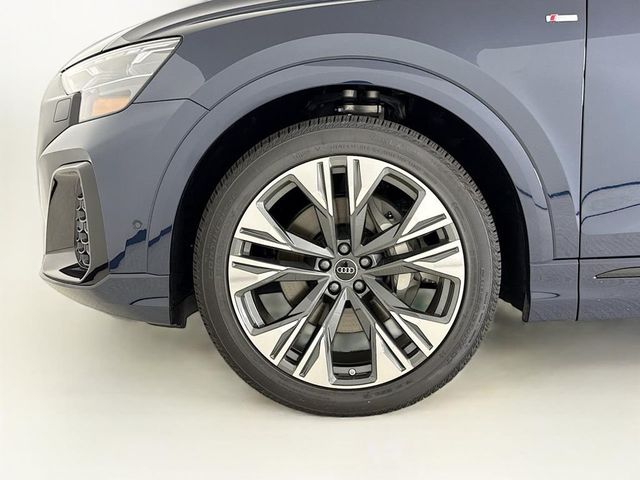 2026 Audi Q8 Premium Plus quattro - 23021039 - 26