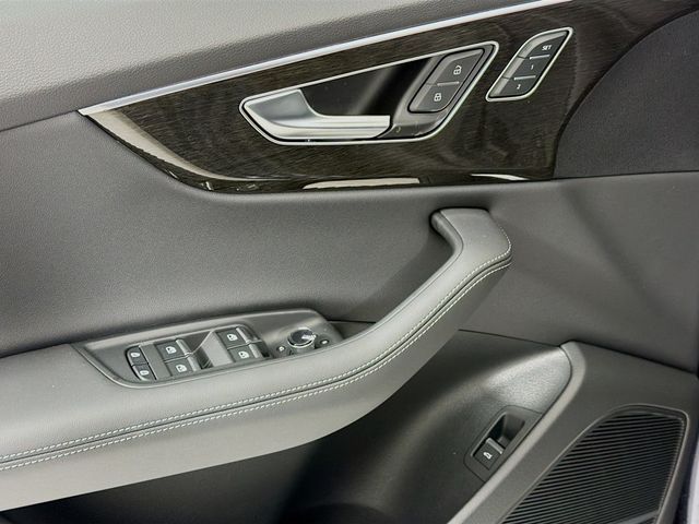 2026 Audi Q8 Premium Plus quattro - 22985894 - 18