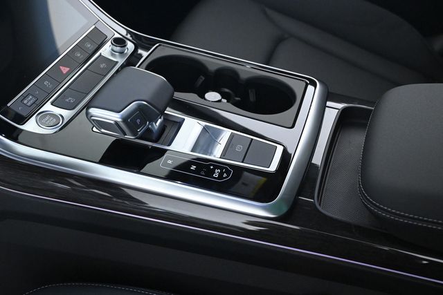 2026 Audi Q8 Premium quattro - 22976064 - 19