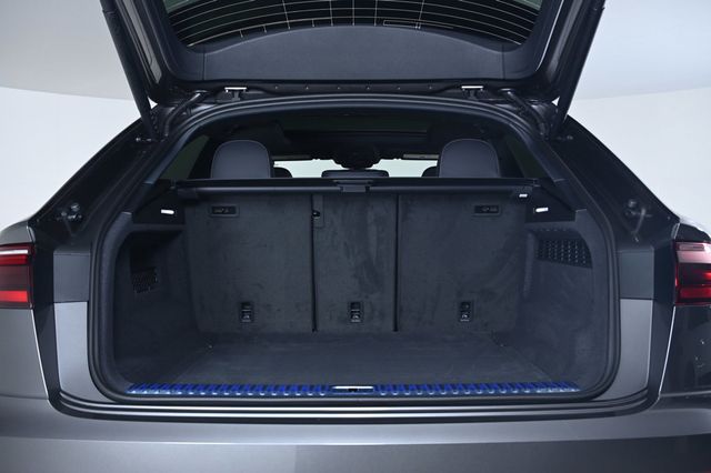 2026 Audi Q8 Premium quattro - 22976064 - 23