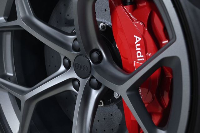 2026 Audi RS Q8 performance quattro - 22977156 - 25