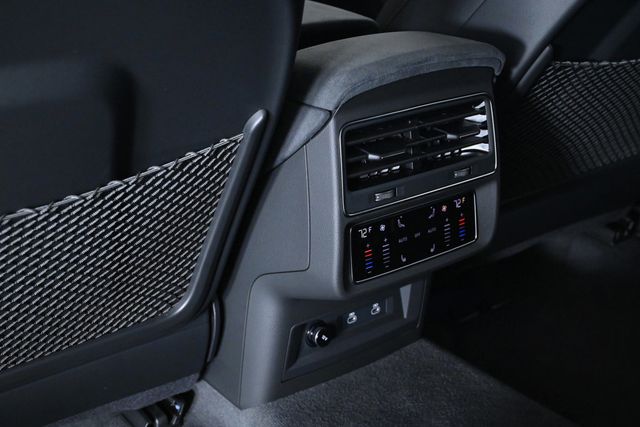 2026 Audi RS Q8 performance quattro - 22991315 - 16