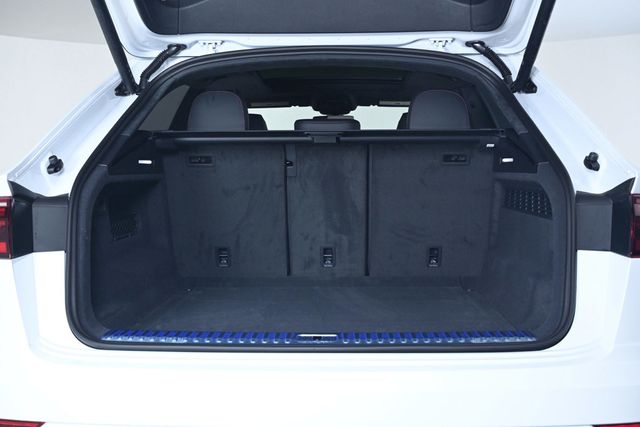 2026 Audi RS Q8 performance quattro - 22991315 - 26