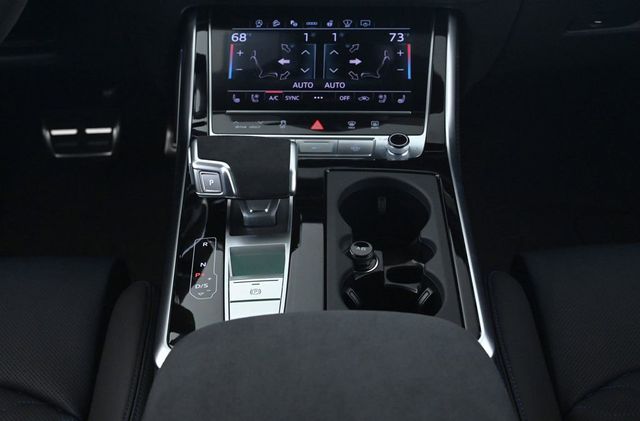 2026 Audi RS Q8 performance quattro - 22996356 - 12