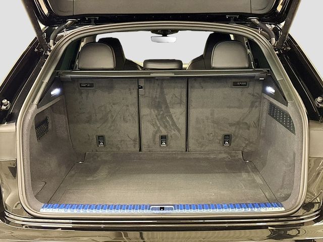 2026 Audi RS Q8 performance quattro - 23051755 - 23