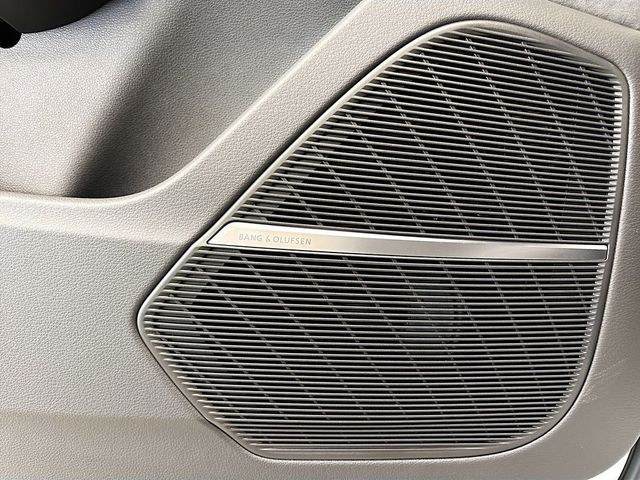 2026 Audi RS Q8 performance quattro - 23051915 - 11