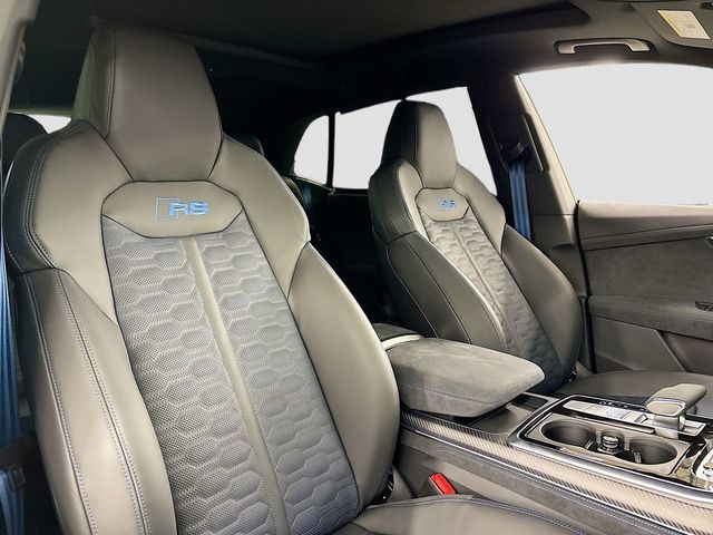 2026 Audi RS Q8 performance quattro - 23069486 - 14