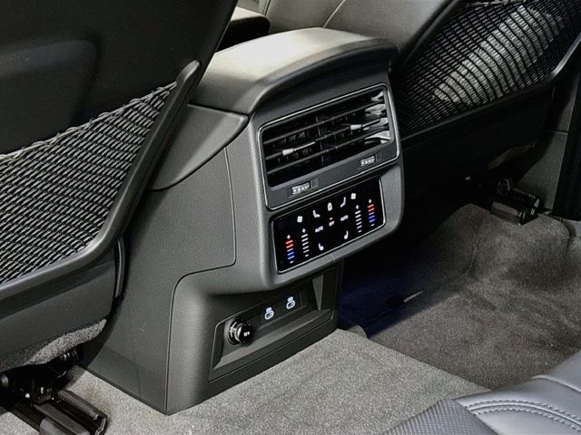2026 Audi RS Q8 performance quattro - 23084611 - 16