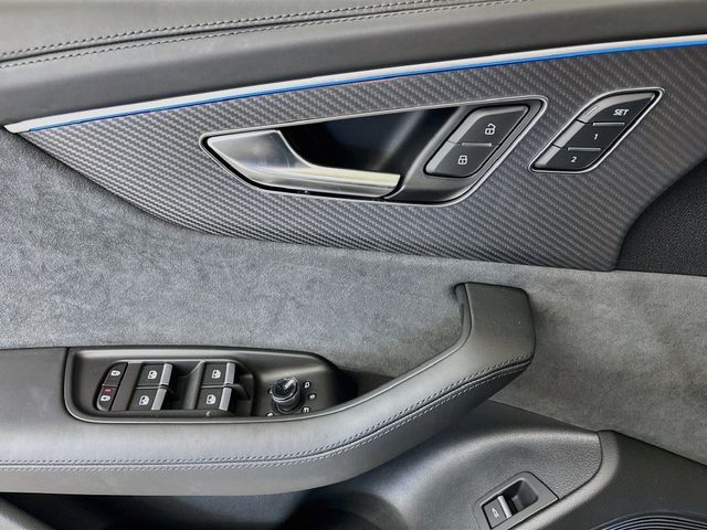 2026 Audi RS Q8 performance quattro - 23084611 - 21