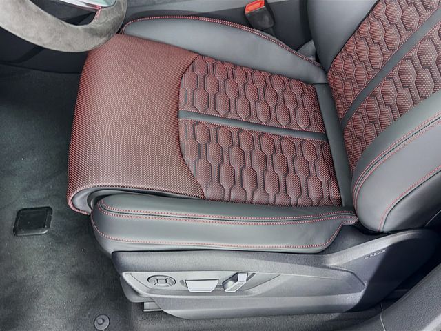 2026 Audi RS Q8 performance quattro - 22996207 - 20