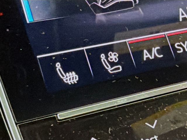 2026 Audi RS Q8 performance quattro - 22996207 - 21