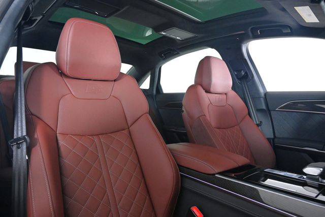 2026 Audi S8 4.0T - 22989398 - 14