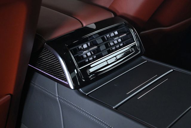 2026 Audi S8 4.0T - 22989398 - 16