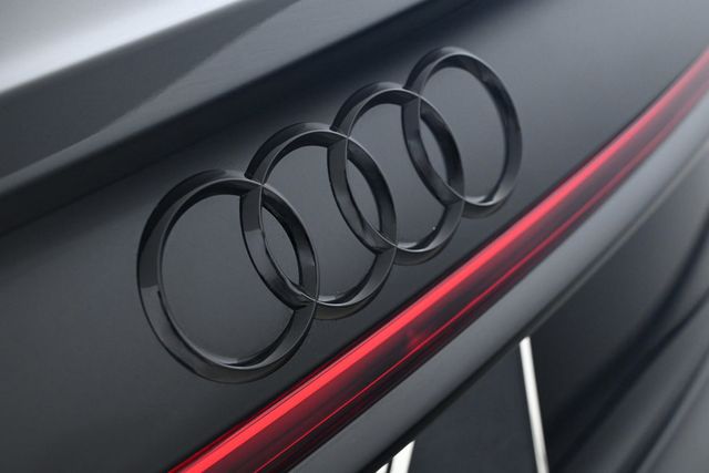 2026 Audi S8 4.0T - 22989398 - 24