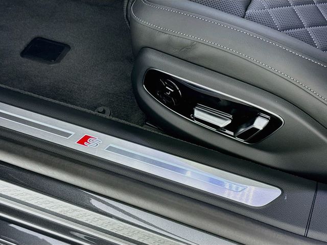 2026 Audi S8 4.0T - 23036277 - 26