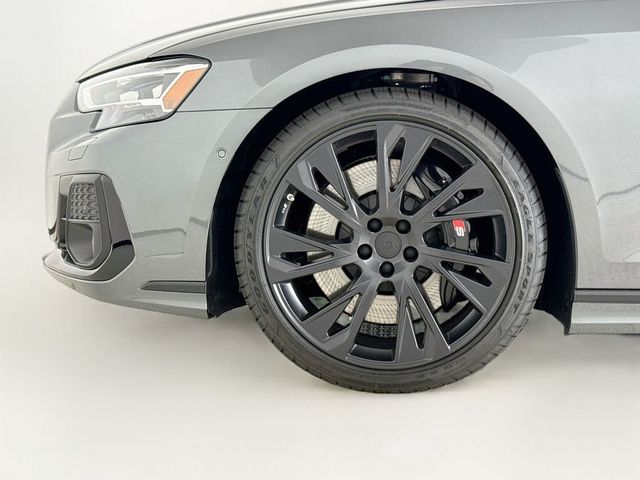 2026 Audi S8 4.0T - 23036277 - 30