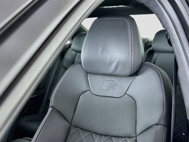 2026 Audi S8 4.0T - 23042101 - 22