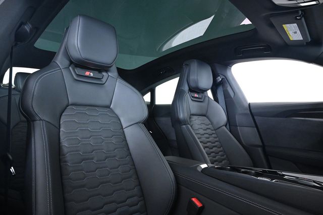 2026 Audi S e-tron GT Premium Plus quattro - 22934463 - 14