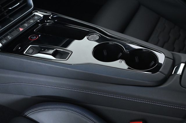 2026 Audi S e-tron GT Premium Plus quattro - 22934463 - 18